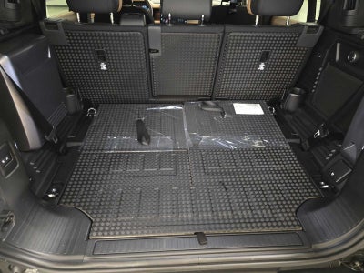 2026 Land Rover Defender X 110 P400