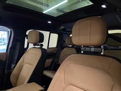 2026 Land Rover Defender X 110 P400