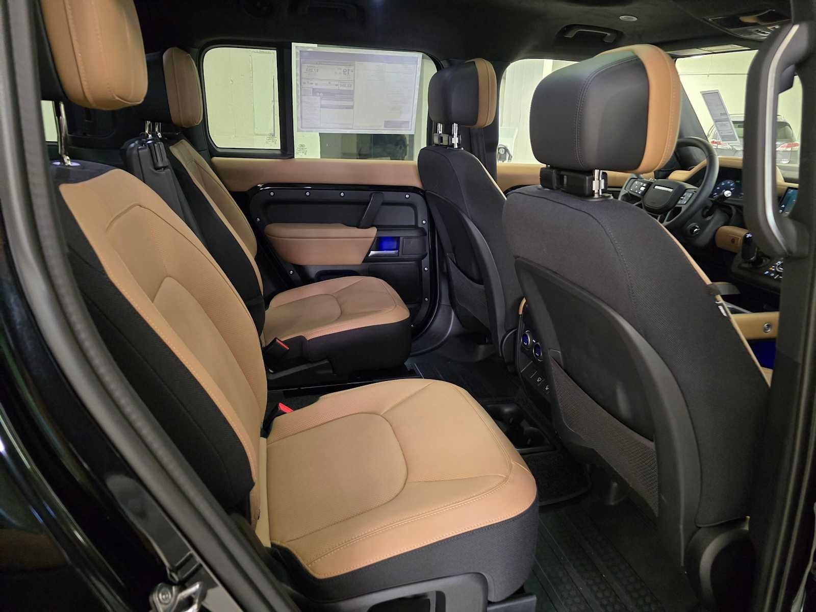 2025 Land Rover Defender X 130 P400