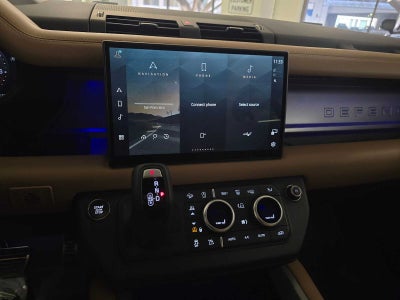 2025 Land Rover Defender X 130 P400