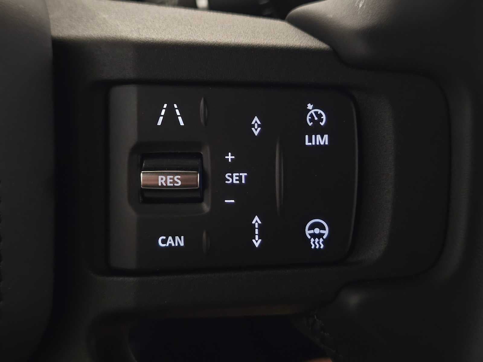 2025 Land Rover Defender X 130 P400