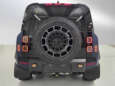 2026 Land Rover Defender OCTA 110 P635