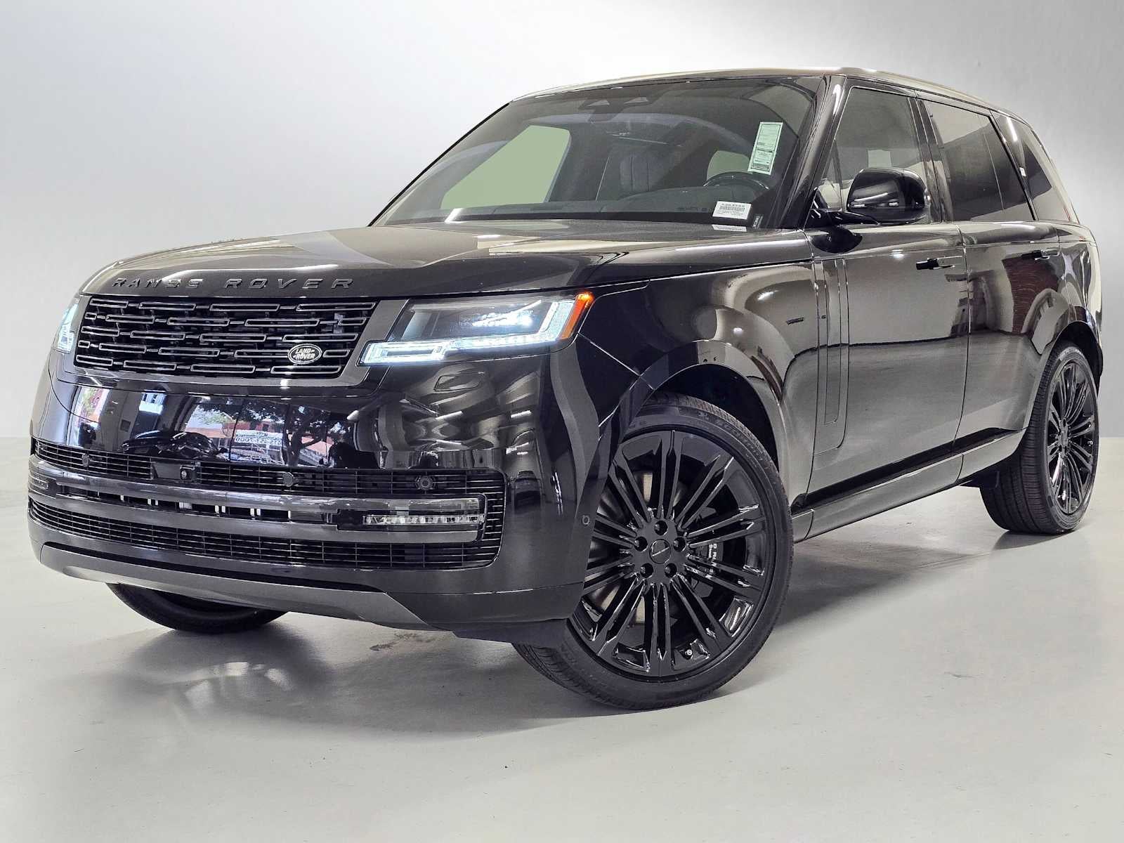 2026 Land Rover Range Rover SE