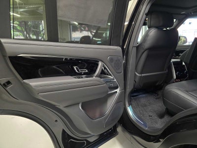 2026 Land Rover Range Rover SE