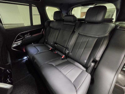 2026 Land Rover Range Rover SE