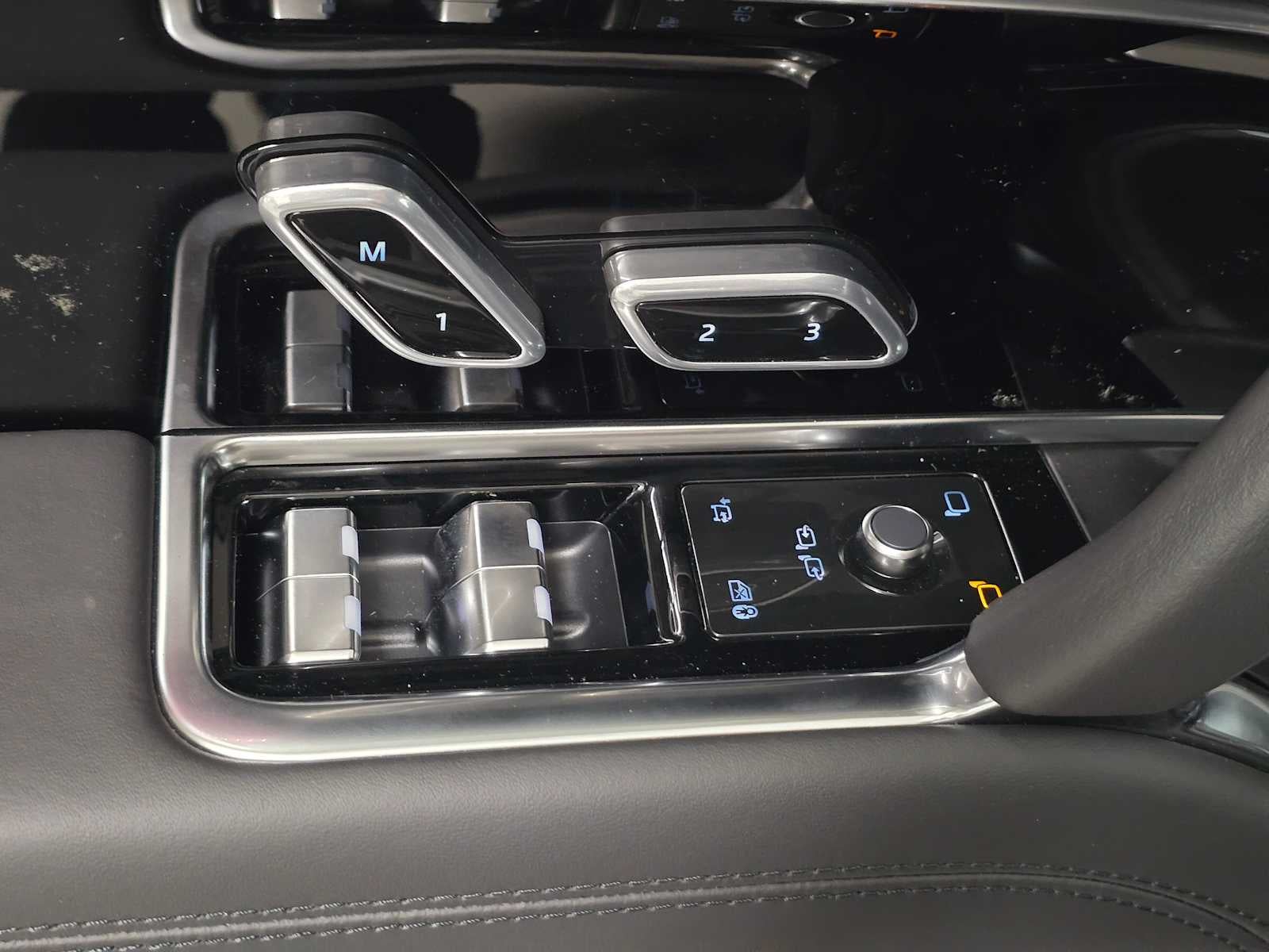 2026 Land Rover Range Rover SE