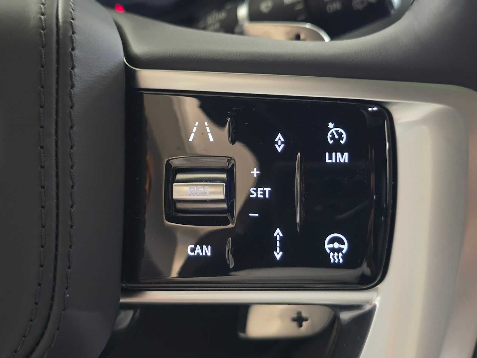2026 Land Rover Range Rover SE