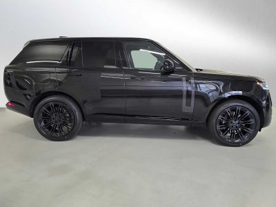 2026 Land Rover Range Rover SE
