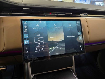 2026 Land Rover Range Rover SE