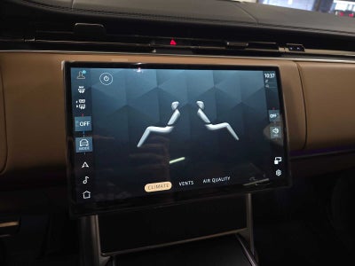 2026 Land Rover Range Rover SE