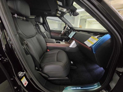 2026 Land Rover Range Rover SE