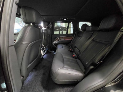 2026 Land Rover Range Rover SE