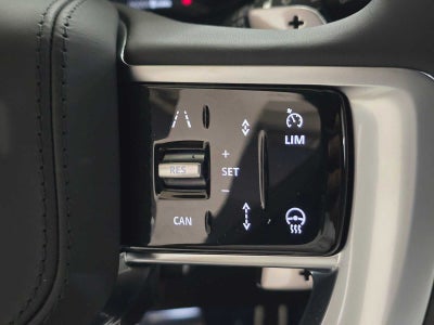 2026 Land Rover Range Rover SE