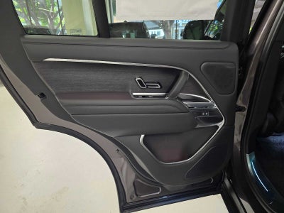2026 Land Rover Range Rover SE