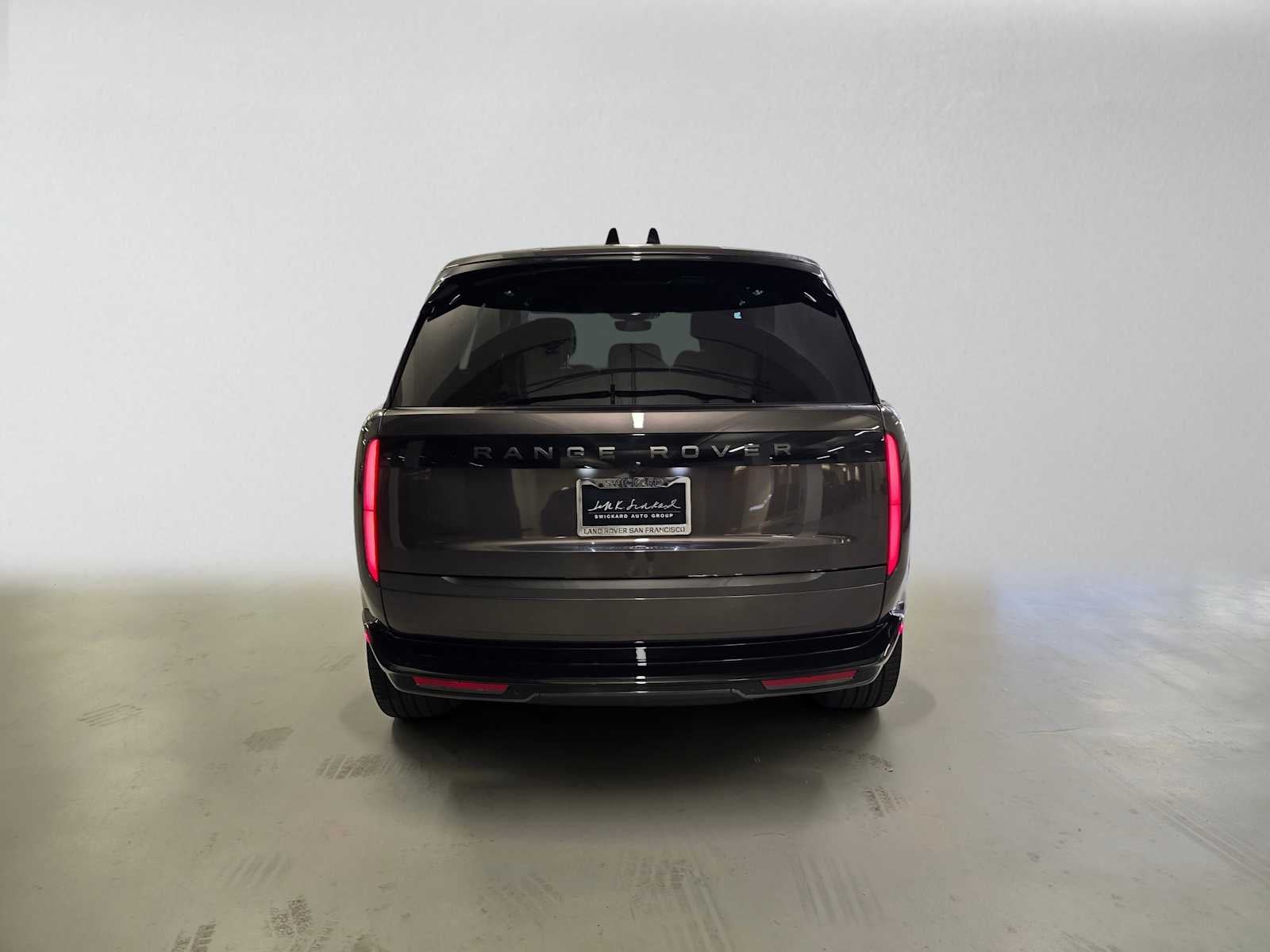 2026 Land Rover Range Rover SE