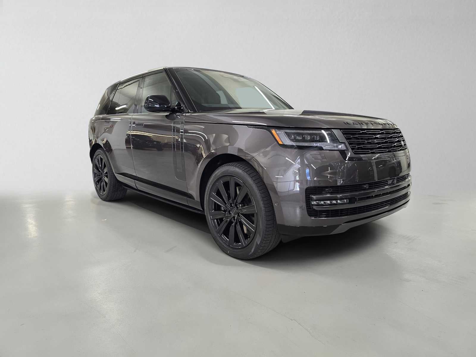 2026 Land Rover Range Rover SE