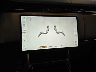 2026 Land Rover Range Rover SE