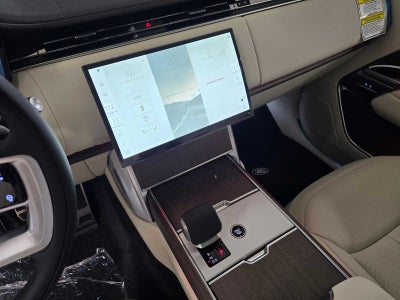 2026 Land Rover Range Rover SE