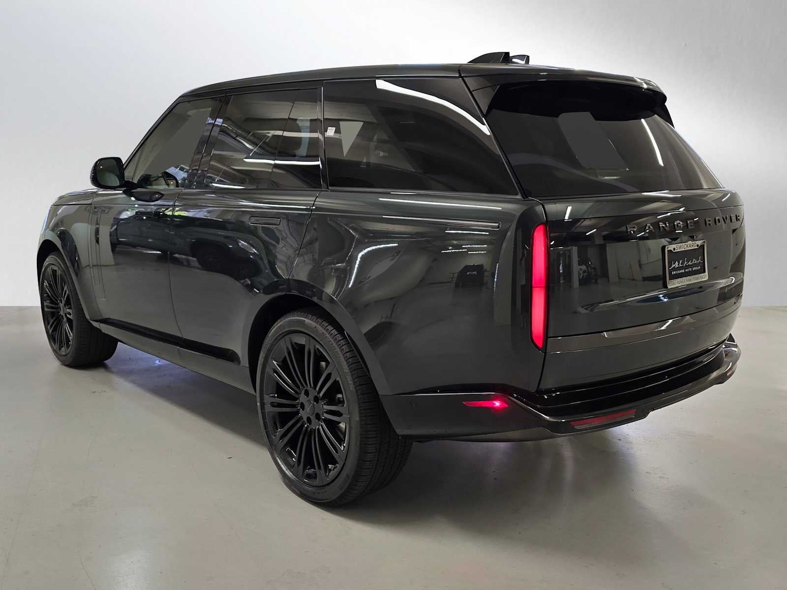 2026 Land Rover Range Rover SE