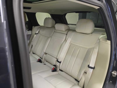 2026 Land Rover Range Rover SE