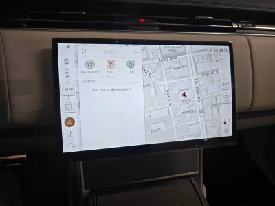 2026 Land Rover Range Rover SE