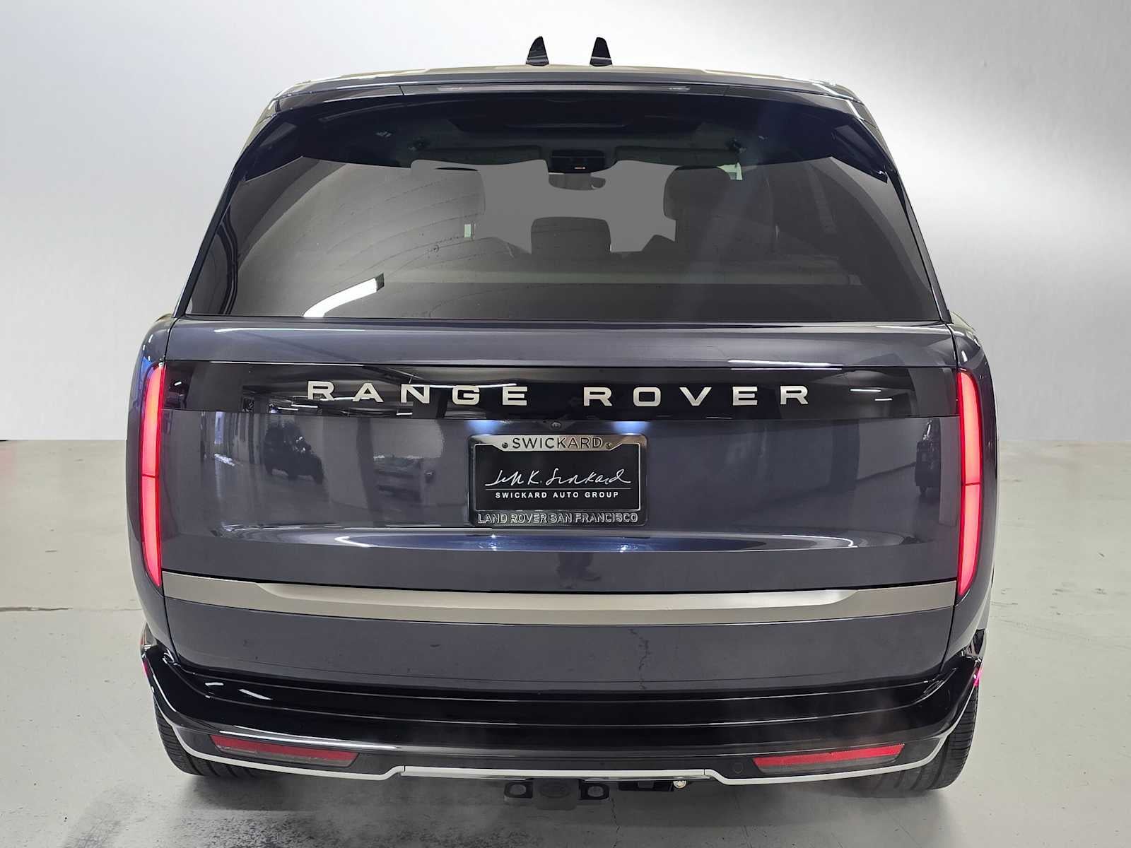 2026 Land Rover Range Rover SE