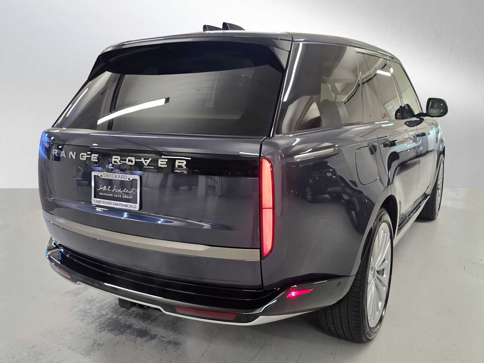 2026 Land Rover Range Rover SE