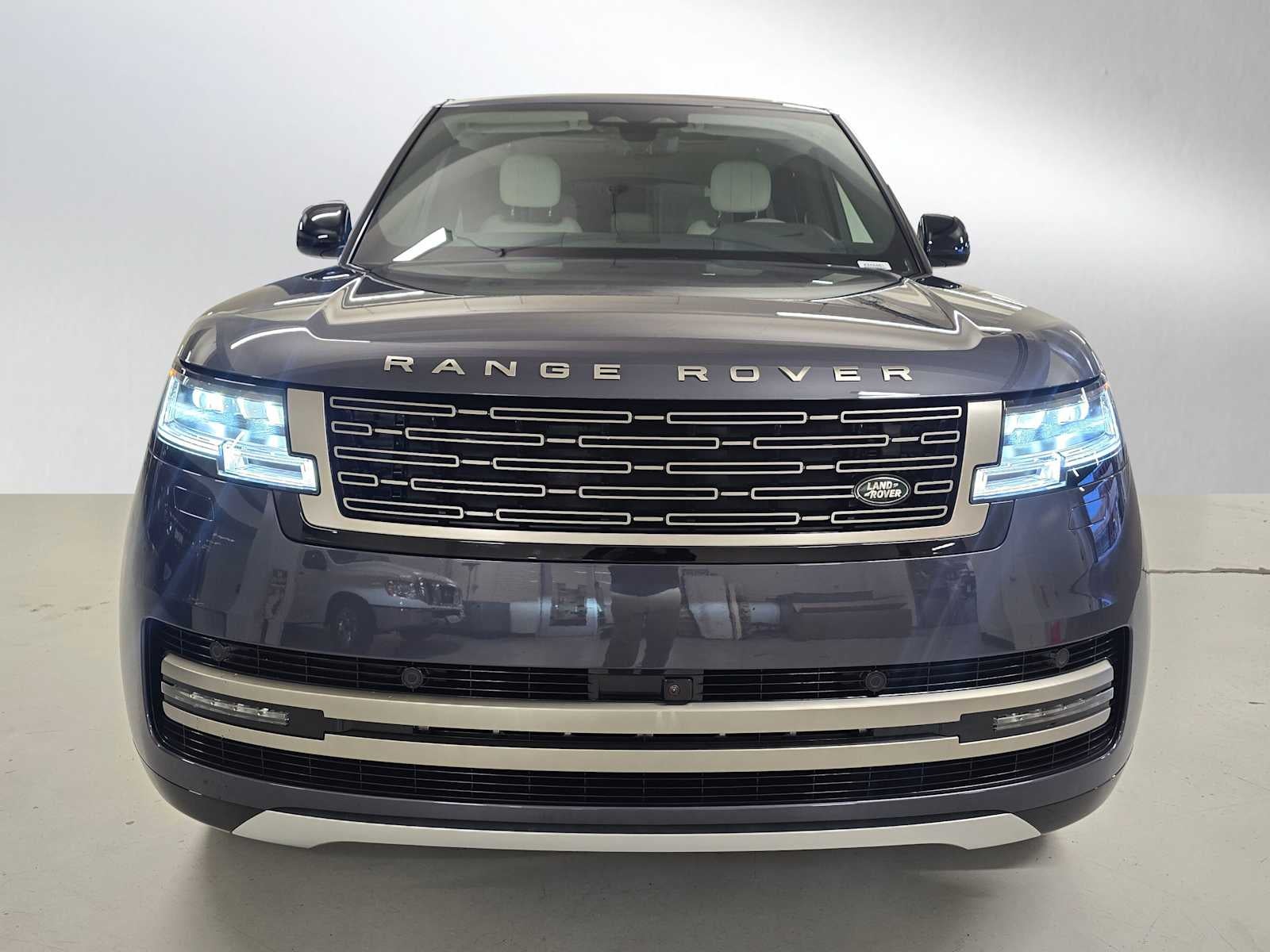 2026 Land Rover Range Rover SE