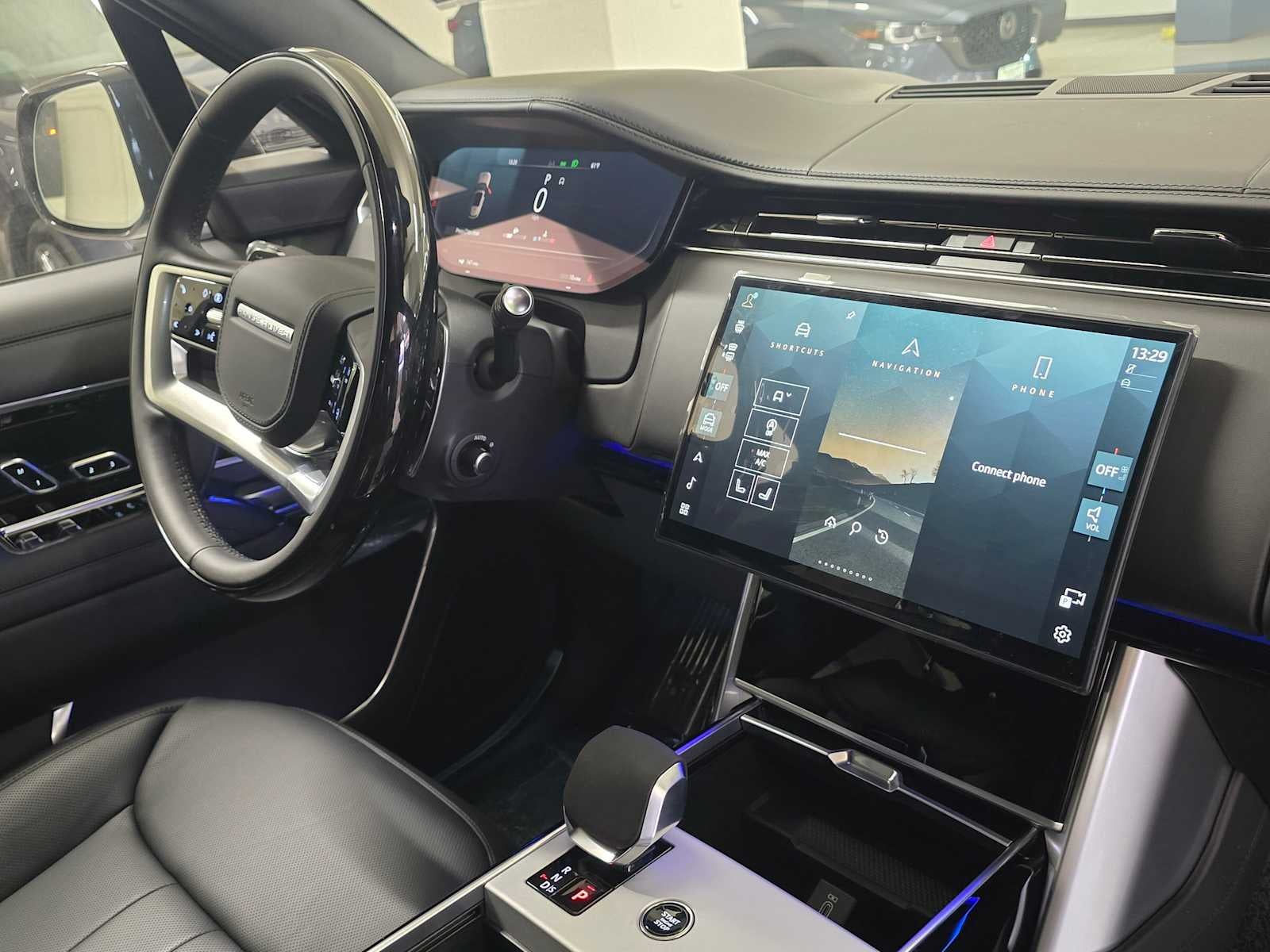 2026 Land Rover Range Rover SE