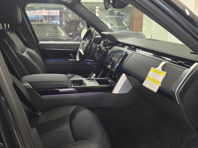 2026 Land Rover Range Rover SE