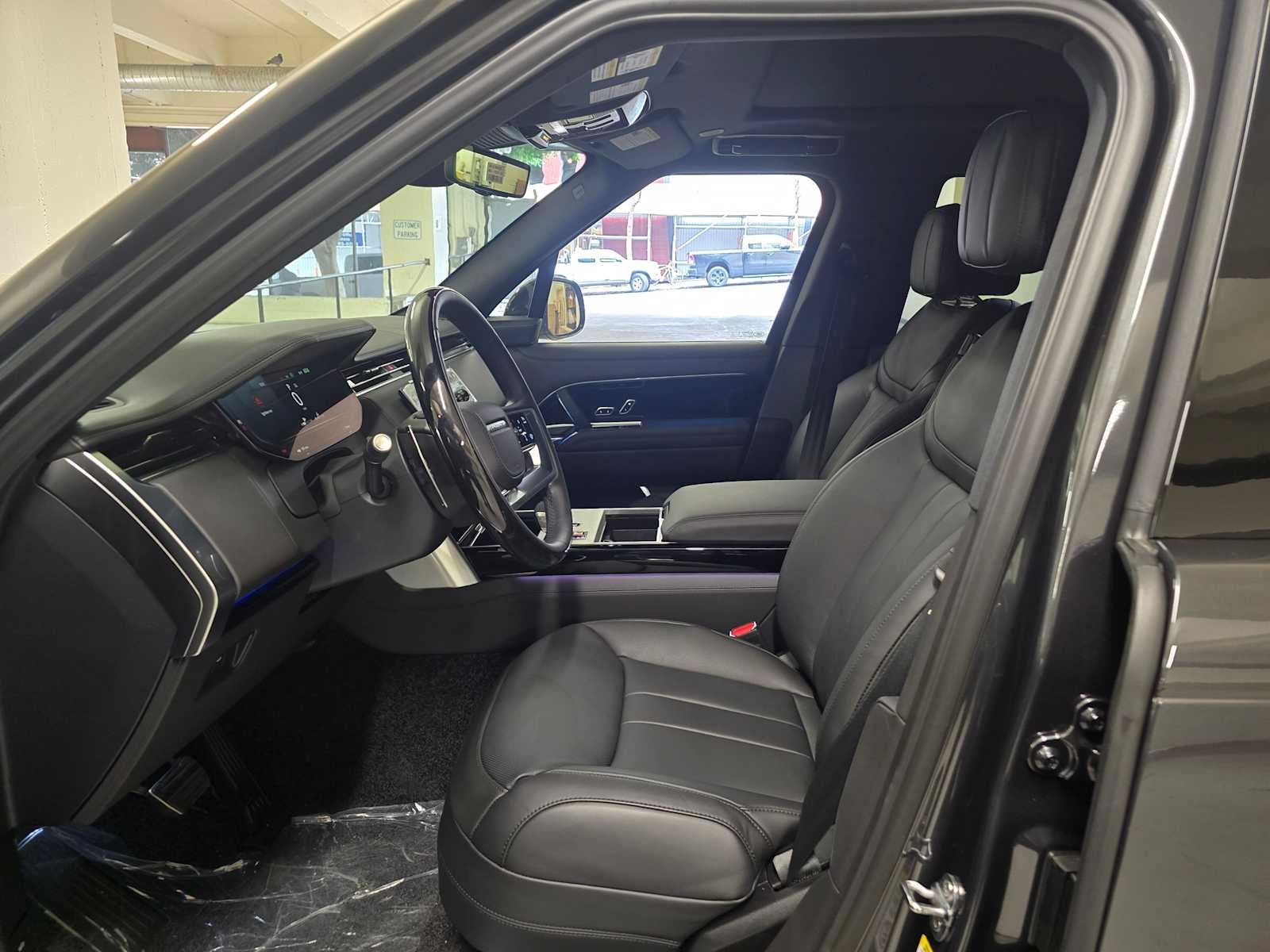 2026 Land Rover Range Rover SE