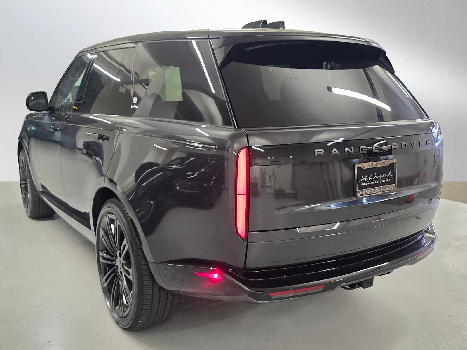 2026 Land Rover Range Rover SE