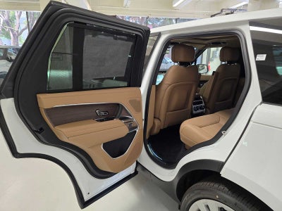 2026 Land Rover Range Rover SE