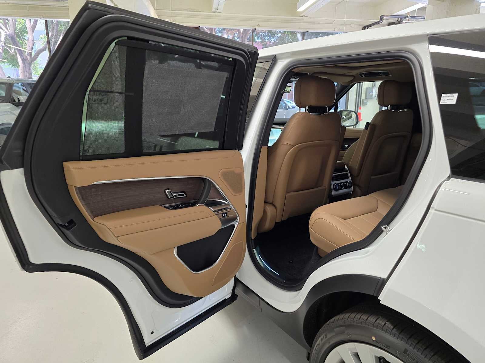 2026 Land Rover Range Rover SE