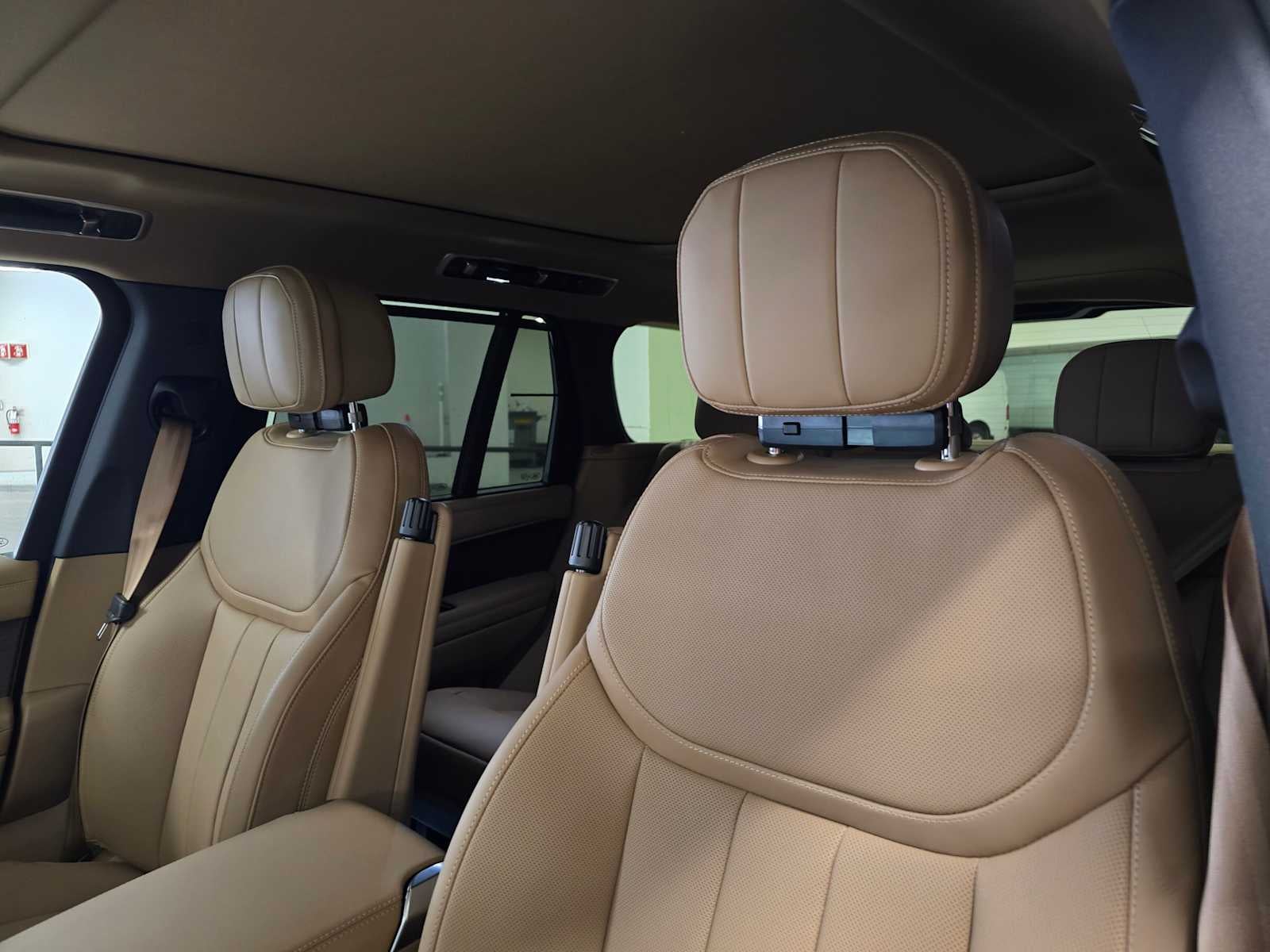 2026 Land Rover Range Rover SE