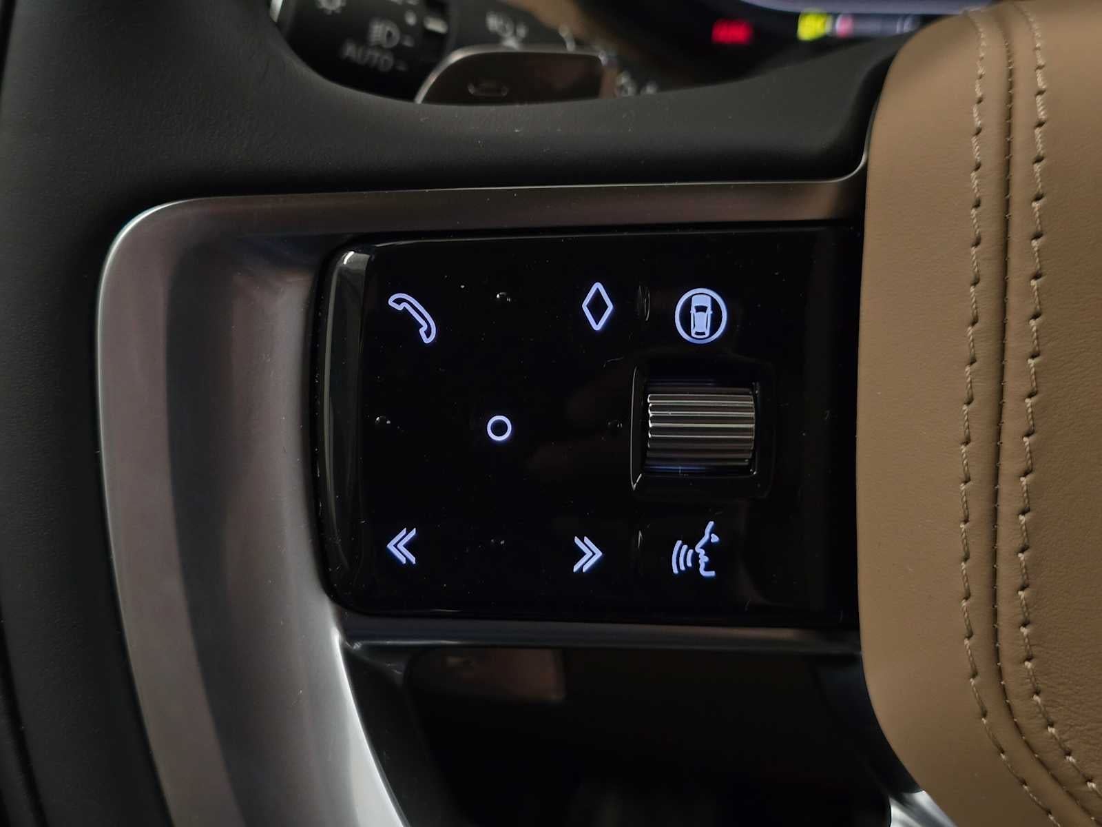 2026 Land Rover Range Rover SE