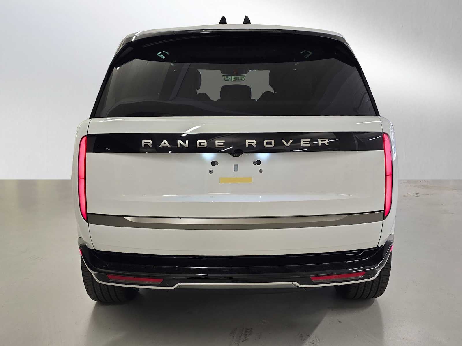 2026 Land Rover Range Rover SE