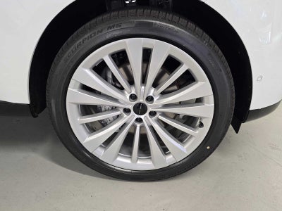 2026 Land Rover Range Rover SE