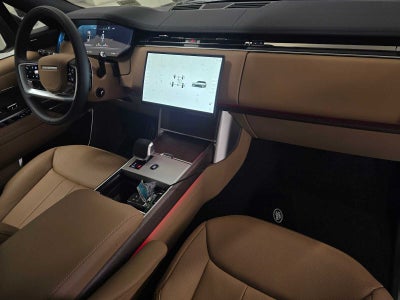 2026 Land Rover Range Rover SE