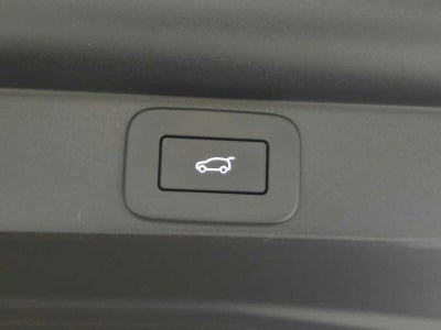 2026 Land Rover Range Rover SE
