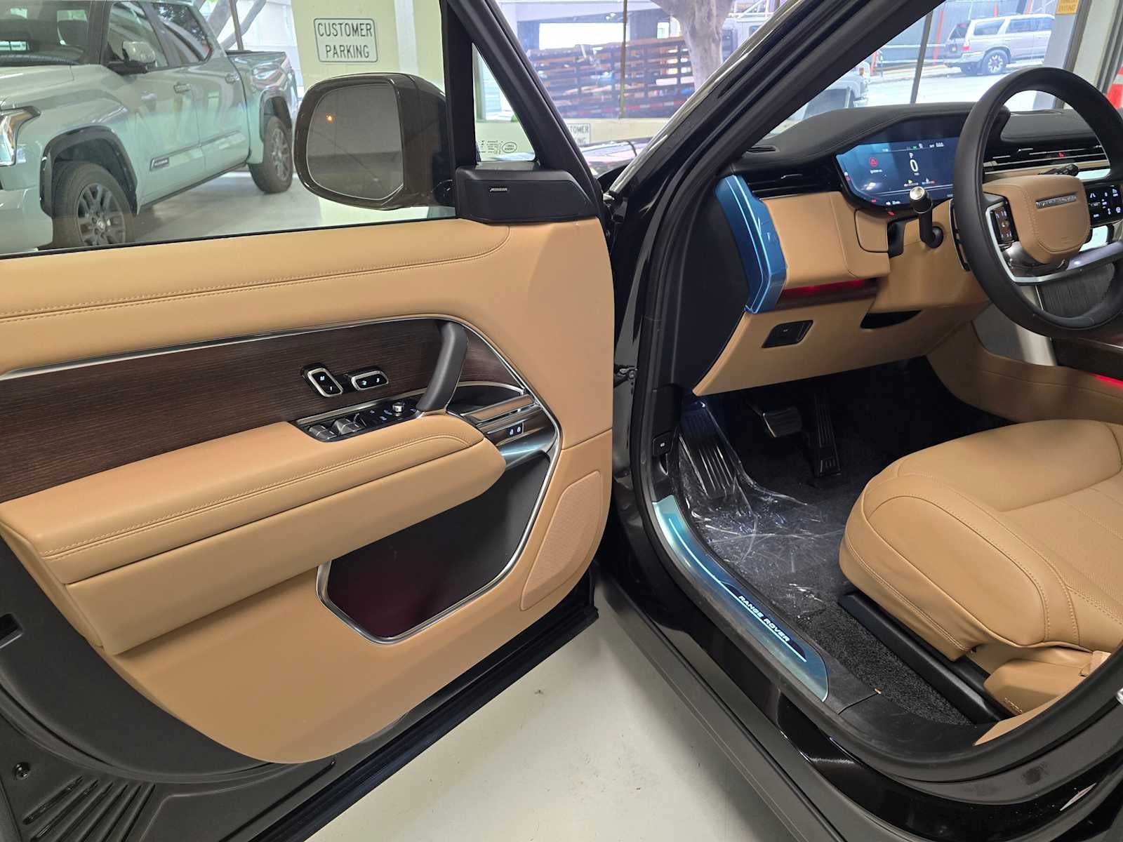 2026 Land Rover Range Rover SE