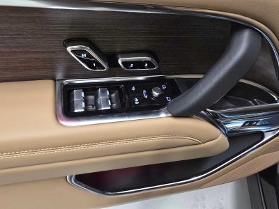2026 Land Rover Range Rover SE