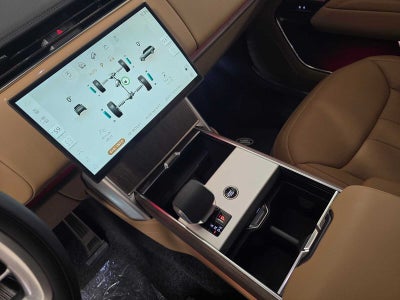 2026 Land Rover Range Rover SE