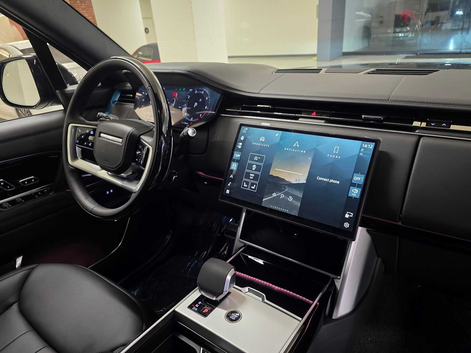 2026 Land Rover Range Rover SE