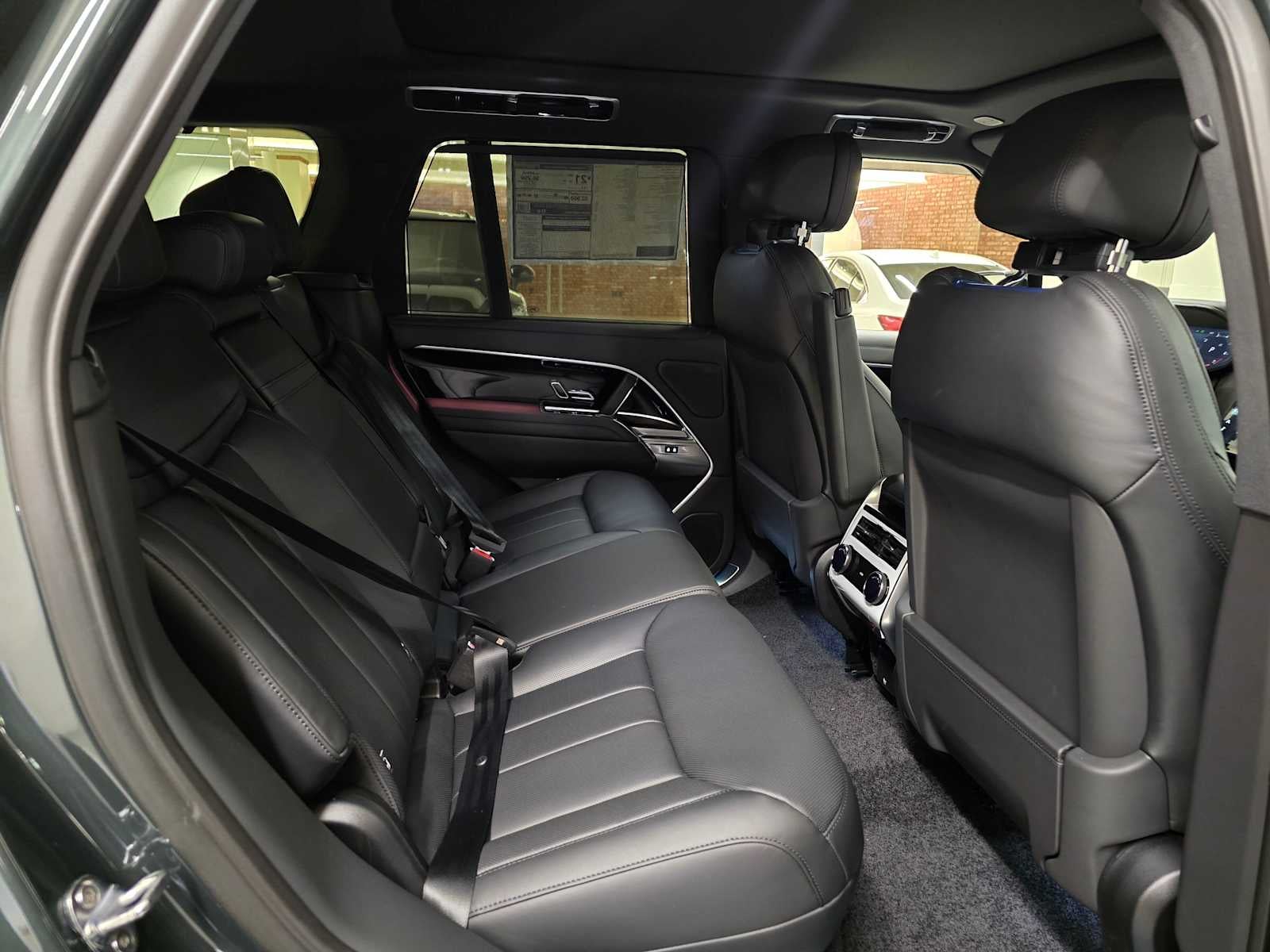 2026 Land Rover Range Rover SE