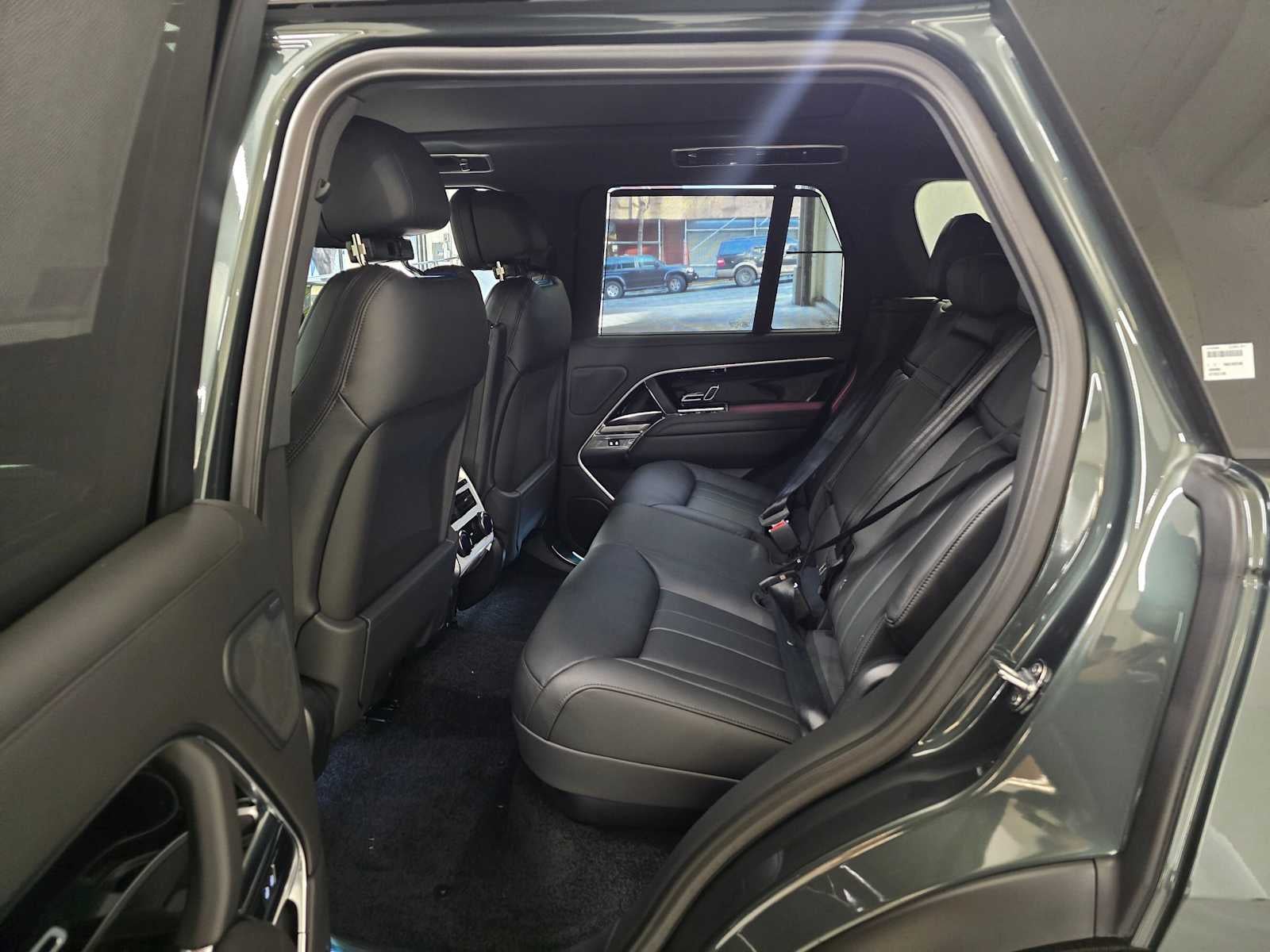 2026 Land Rover Range Rover SE