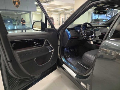 2026 Land Rover Range Rover SE