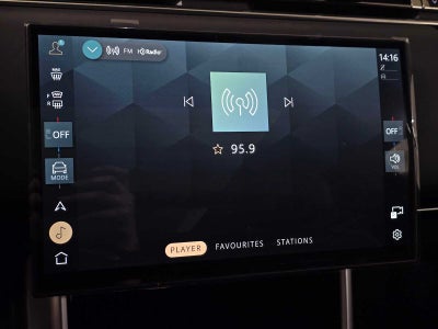 2026 Land Rover Range Rover SE