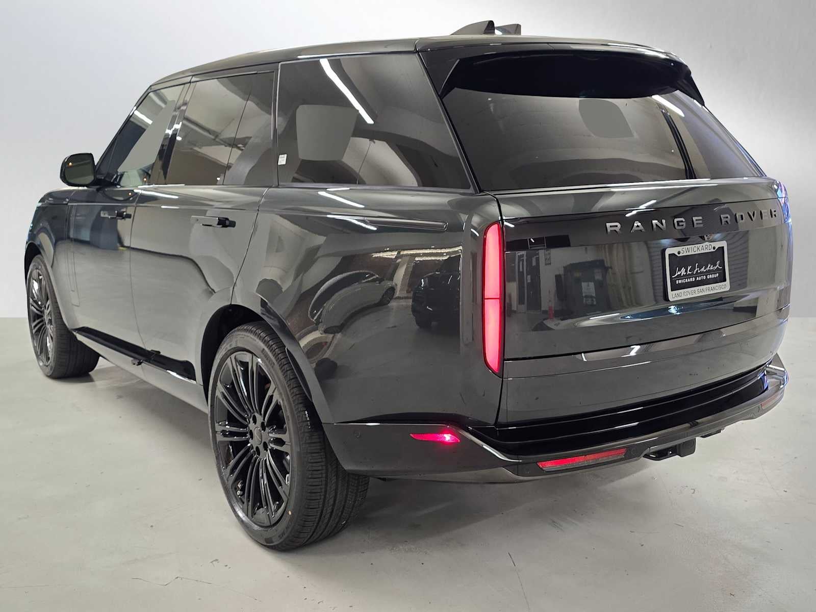 2026 Land Rover Range Rover SE