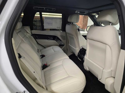 2026 Land Rover Range Rover SE